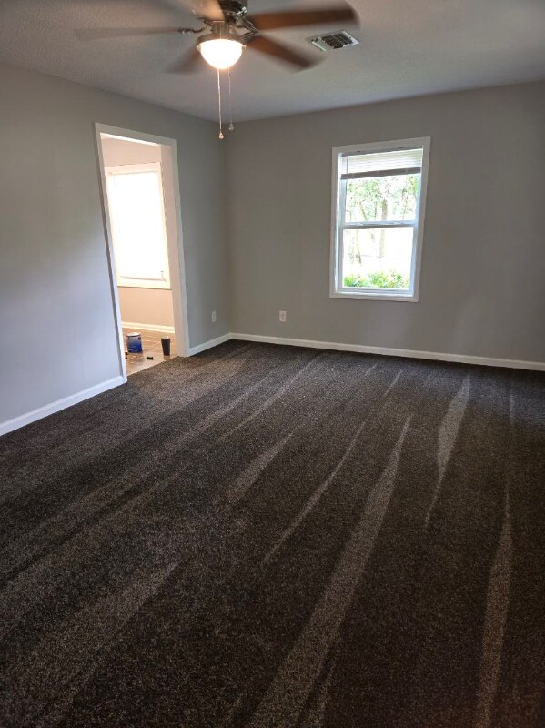 Building Photo - 2515 Hammond Ave