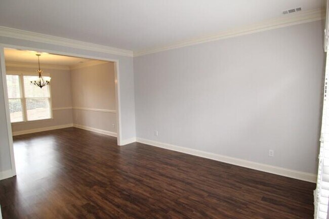 Building Photo - 1140 Graystone Crossing