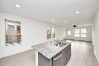 Building Photo - 21119 Dolphin Bay Ln