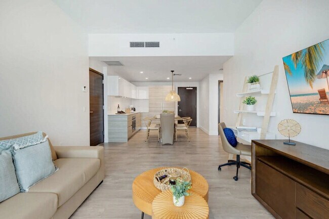 Foto del edificio - 777 N Ocean Dr