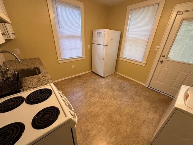 Foto del edificio - Stand Alone Cottage