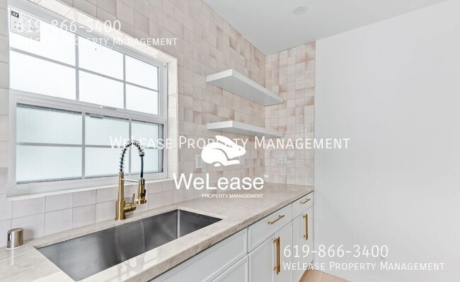 Building Photo - 4224 Iowa St