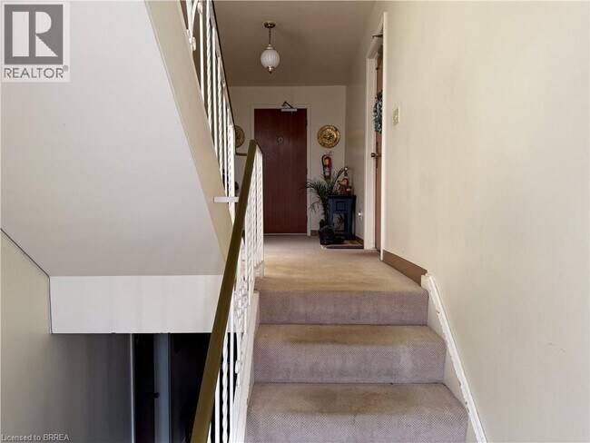 Photo du bâtiment - 36 Graham Ave