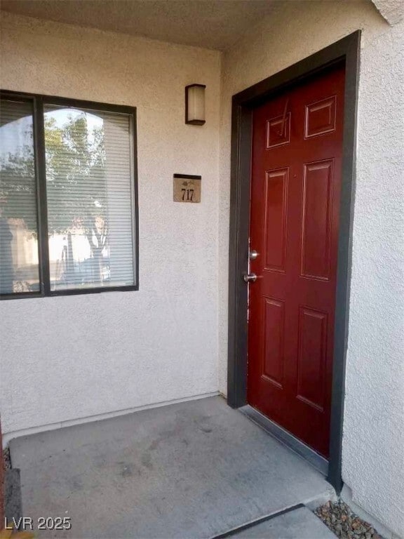 Building Photo - 950 Seven Hills Dr