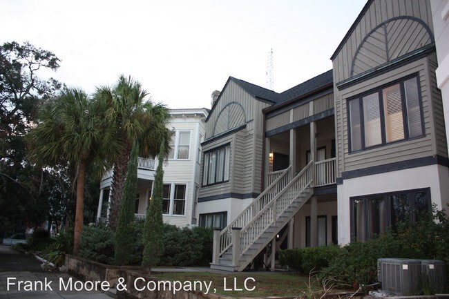 Foto del edificio - 312 1/2 E Hall St