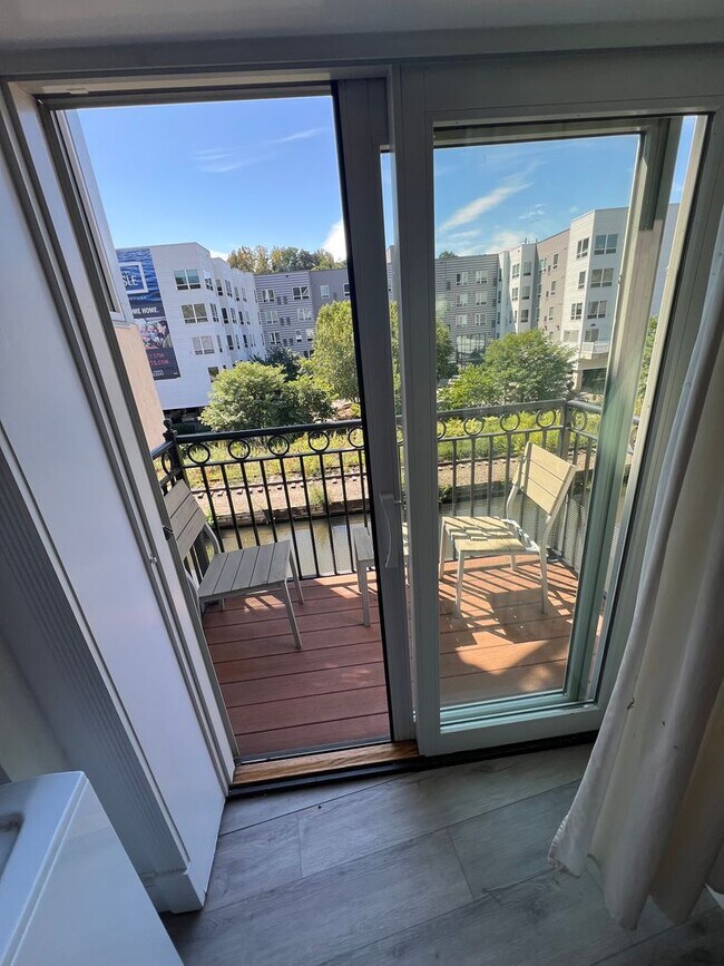 Foto del edificio - 4352 Main St