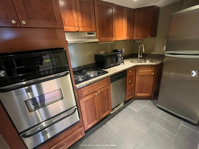 Building Photo - 109 Beacon St