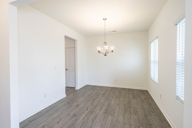 Building Photo - 4 Bedroom Home Piedmont School District - AVAILABLE FEBRUARY 2026