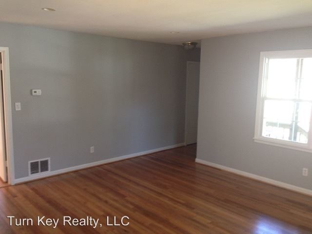 Building Photo - 3 br, 1 bath House - 1239 Ashville Road