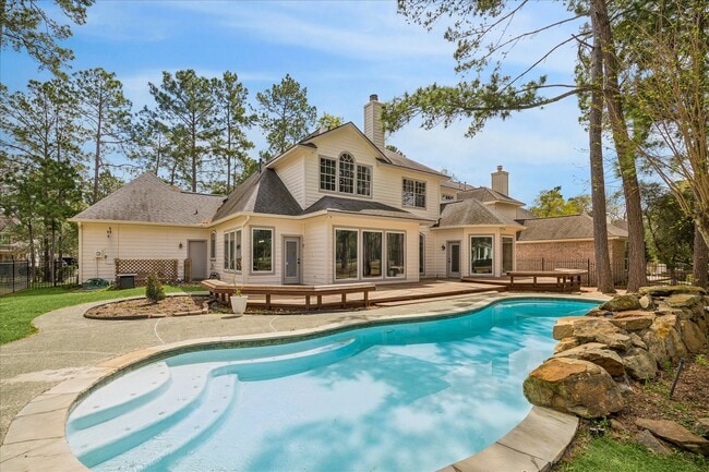 Foto del edificio - 123 N Concord Forest Cir