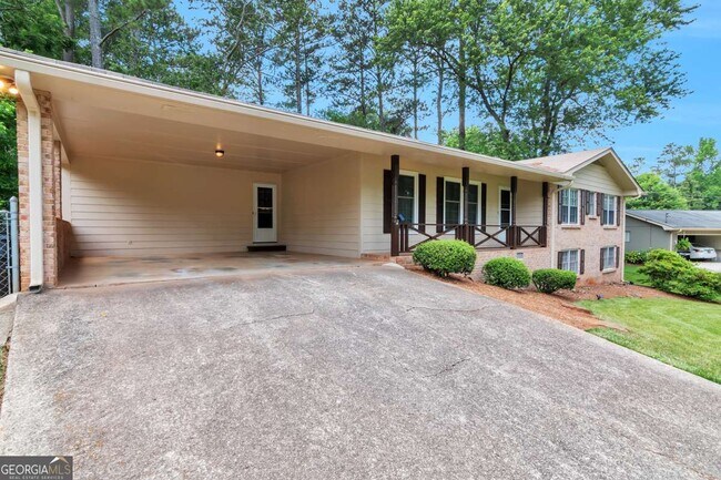 Foto del edificio - 759 Glen Cir SW