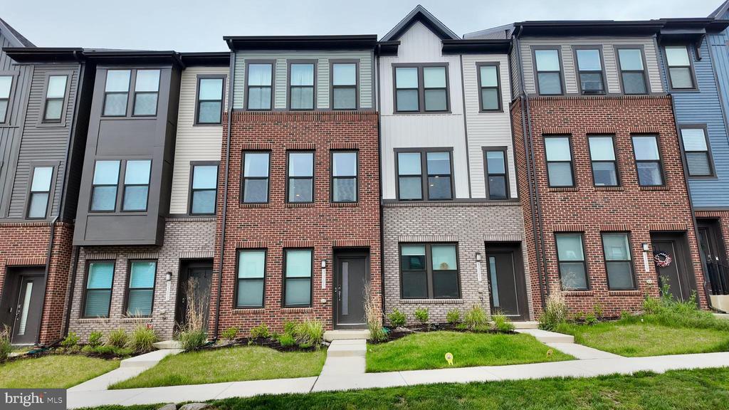 Foto principal - 3305 Anabranch Wy