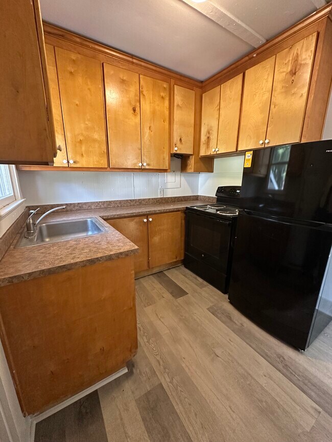 Foto del edificio - 2298 S Marion Ave