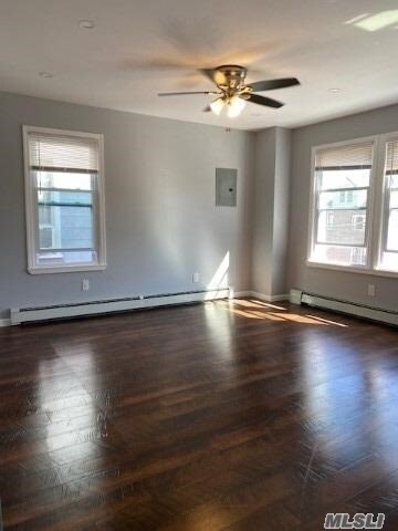 Building Photo - 94-19 Plattwood Ave