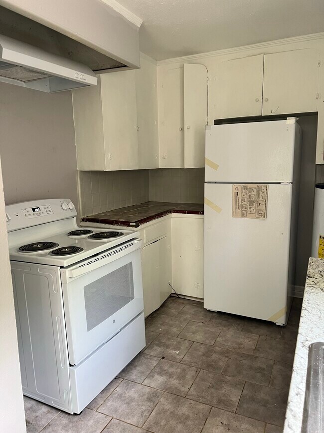 Building Photo - 3614 Jackson St