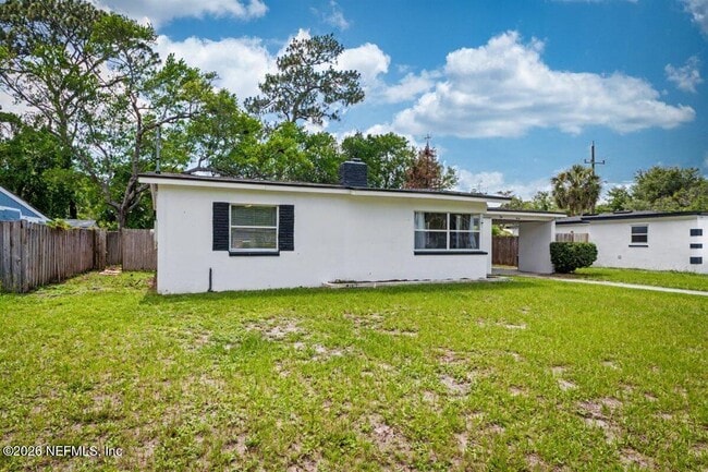 Building Photo - 6216 Suwanee Rd