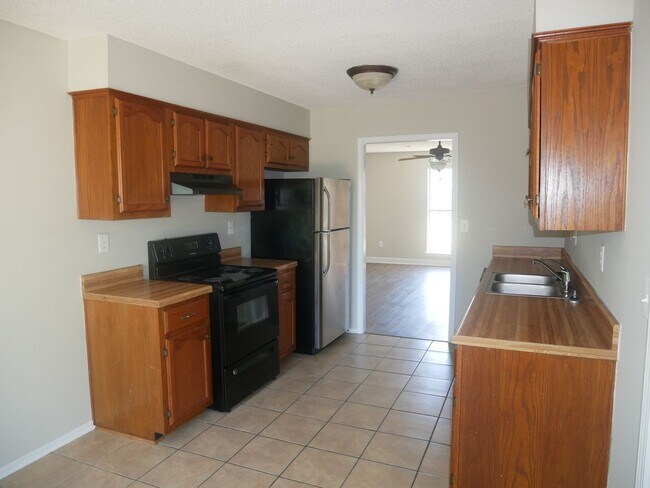 Building Photo - 10066 Williford Dr