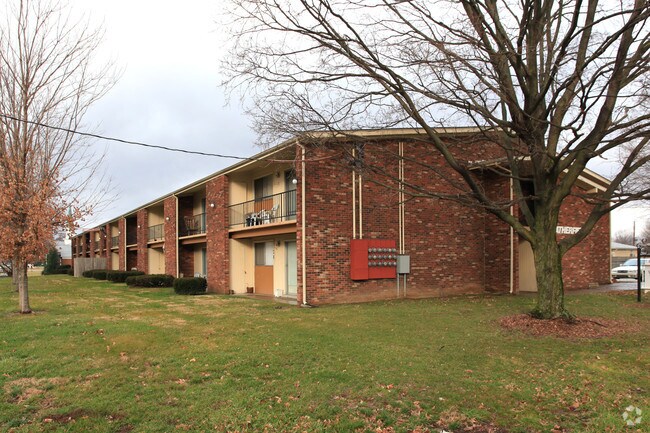 Primary Photo - Richardson Apartments