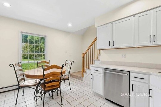 Foto del edificio - 5 Munroe Ave