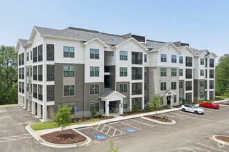 Building Photo - Jackson Parc