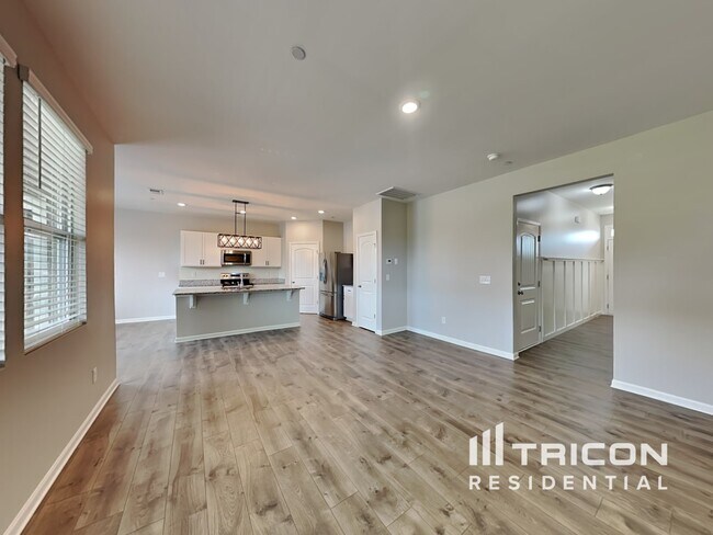 Foto del edificio - 9173 War Eagles Way