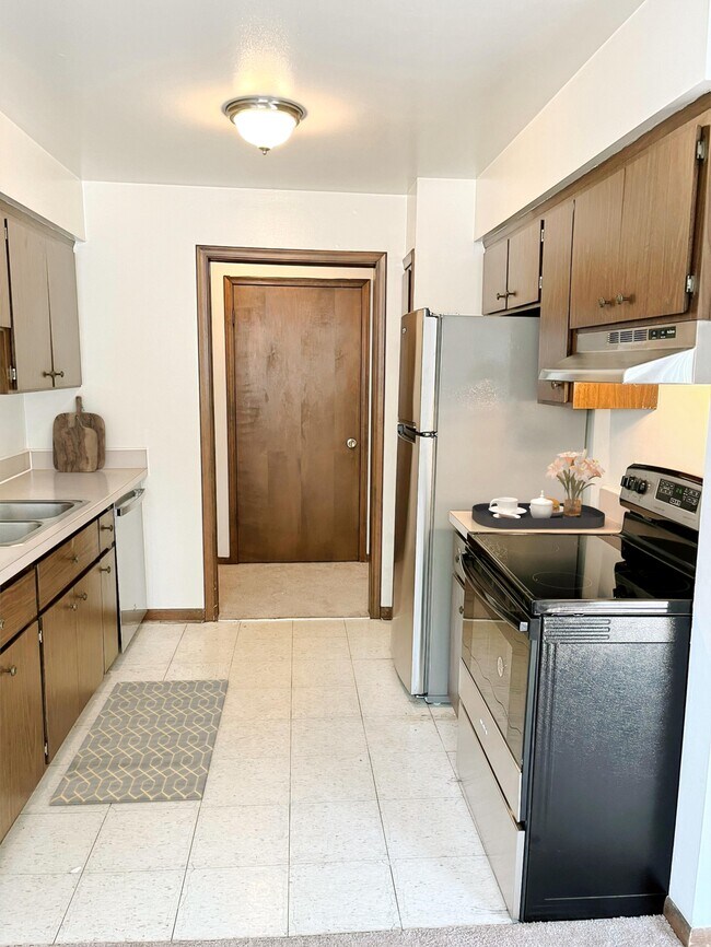 Building Photo - Holly House Apartments