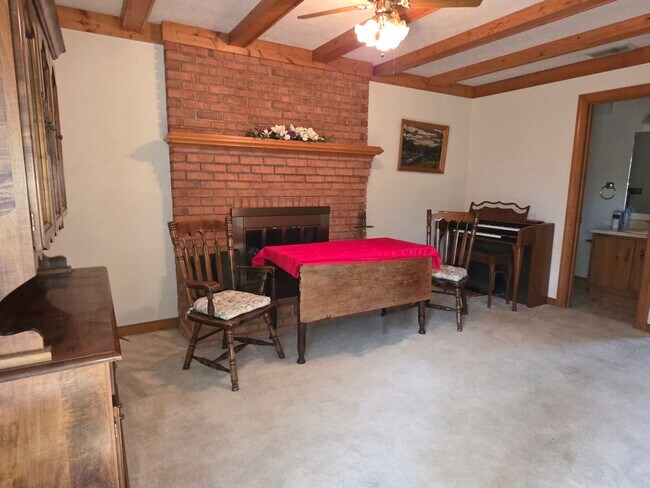 Foto del edificio - 3br 2.5ba End Unit Townhouse in Timber Ridge Subdivision