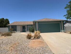 Building Photo - 1821 E Periwinkle Way