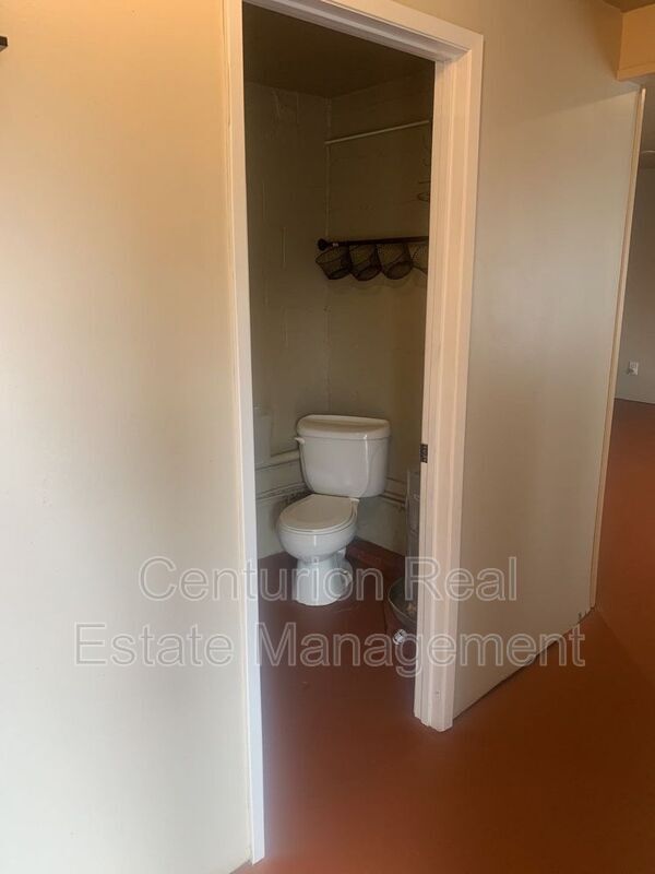 Foto del edificio - 235 Cherry St