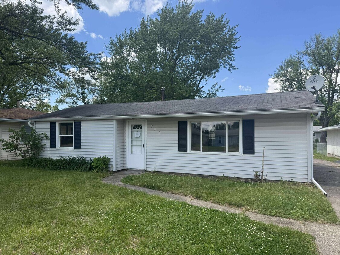Foto principal - Check out this 2-Bedroom Beautiful House!