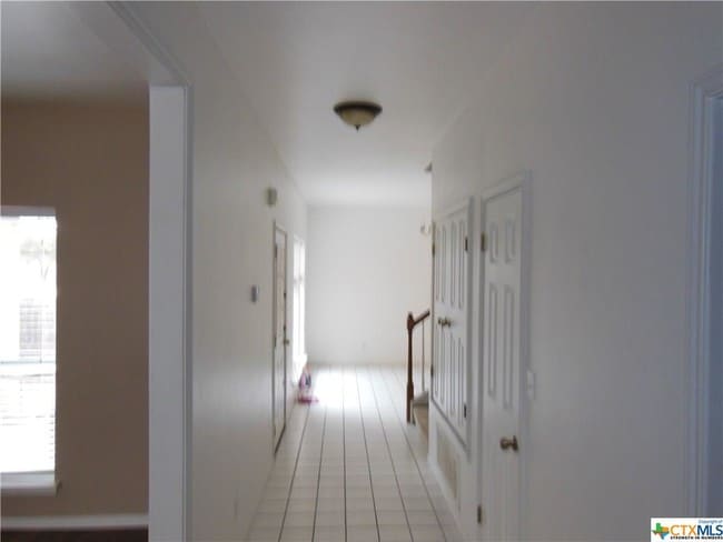 Building Photo - 1641 Kuehler Ave