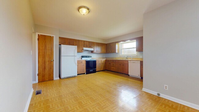 Foto del edificio - Shelby Schools, 3+ Bedrooms, Next to 1st Baptist Church!