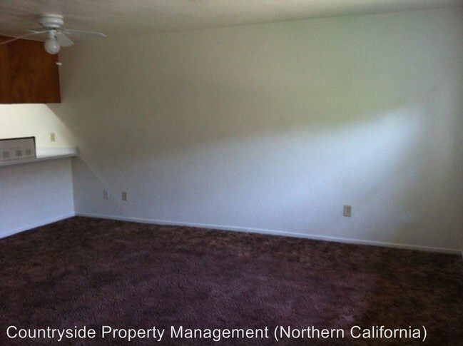 Foto del edificio - 1301-1305 Holm Ave