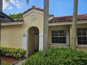 Building Photo - 1591 Springside Dr