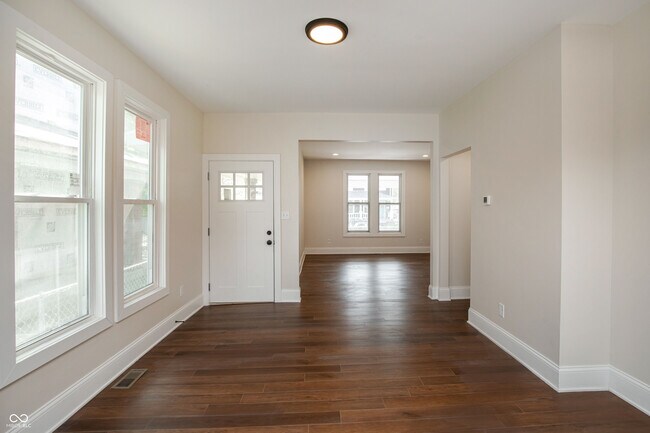 Foto del edificio - 405 Keystone Ave