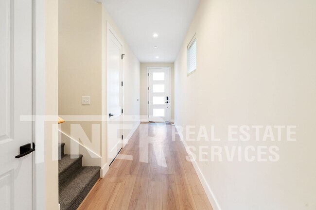 Foto del edificio - 427 G St