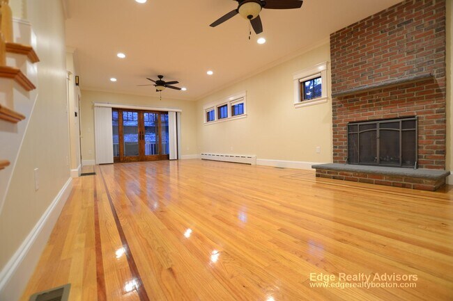 Building Photo - 44 Gerrish St