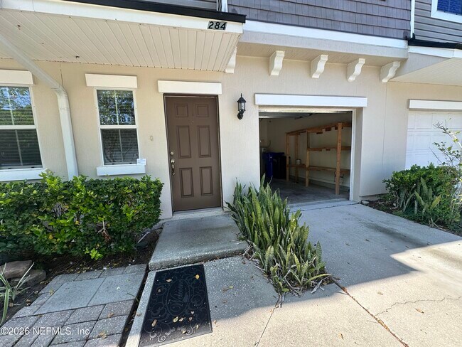 Foto del edificio - 284 Moultrie Village Ln