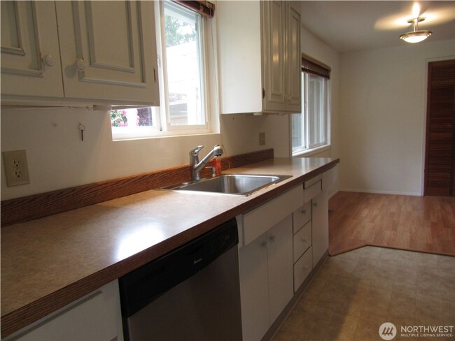 Foto del edificio - 3bd/1ba Kirkland Home