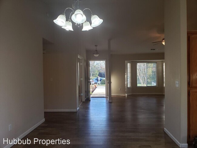 Building Photo - 3 br, 2 bath House - 3998 Cambria Dr.