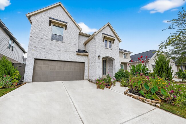 Building Photo - 151 Nightshade St