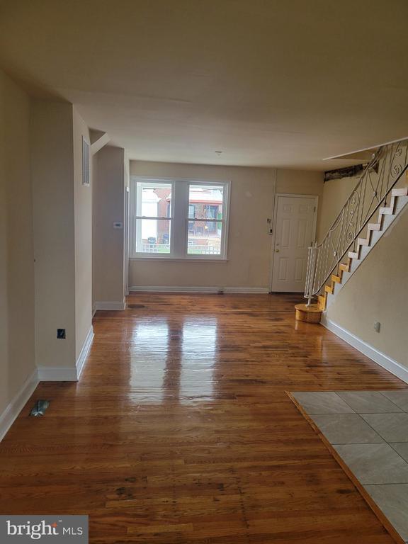 Building Photo - 4602 Hurley St