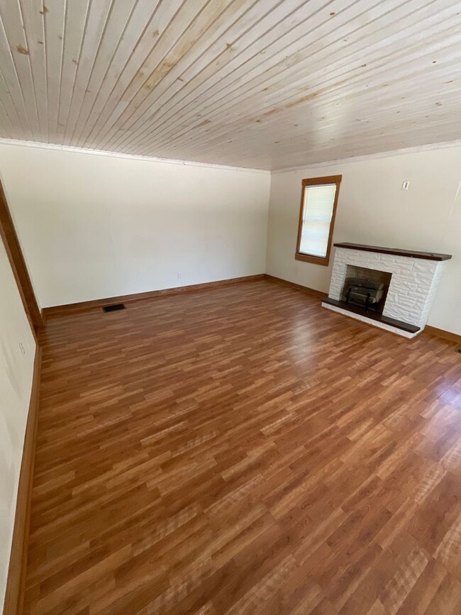 Foto del edificio - 408 E 16th St