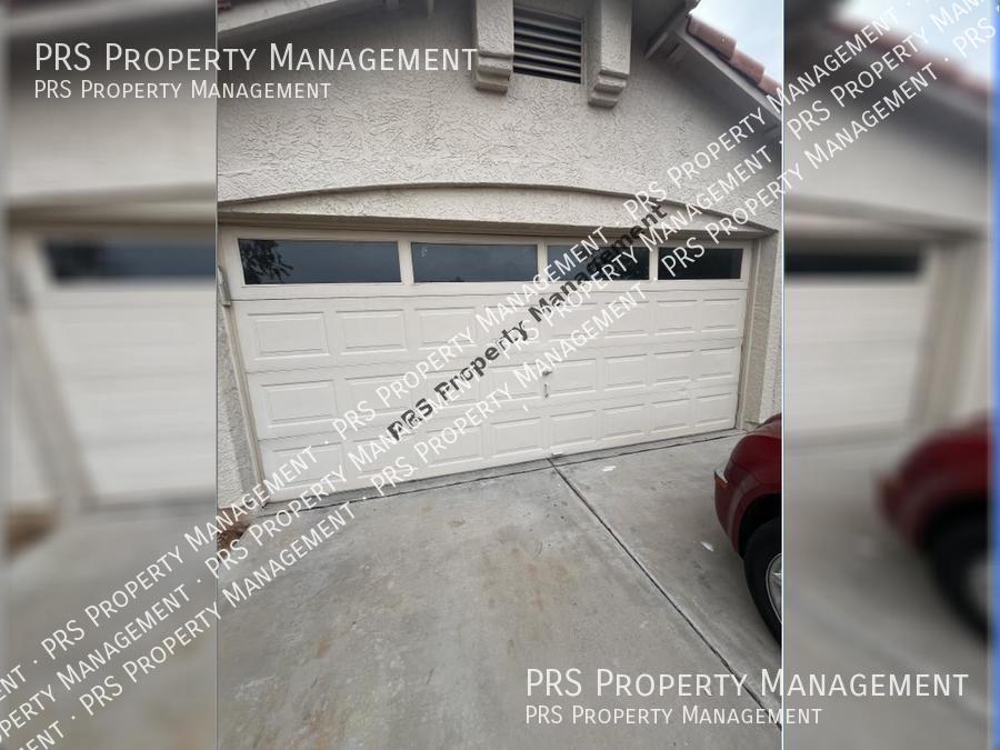 Foto principal - Just Listed!