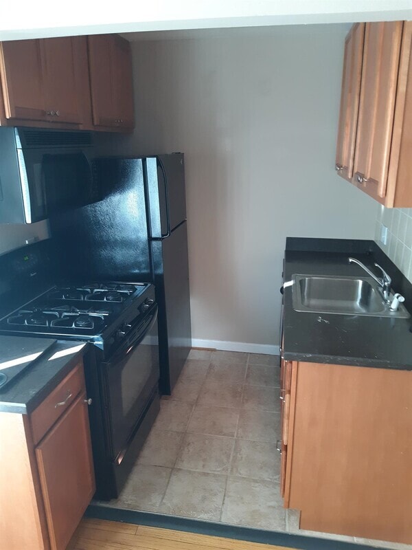 2705 Laclede Station Rd Unit D, Maplewood, MO 63143 Condo for Rent in