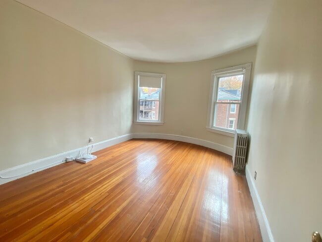 Building Photo - 49 Westbourne St