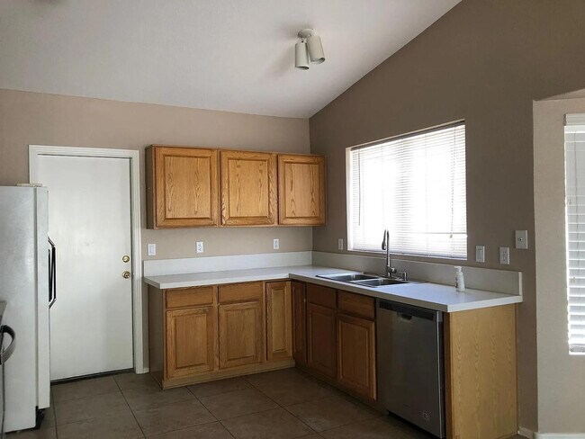 Foto del edificio - 20621 N 63rd Dr