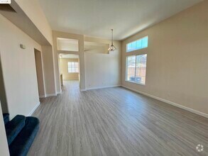 Building Photo - 1371 Brooktrail Dr