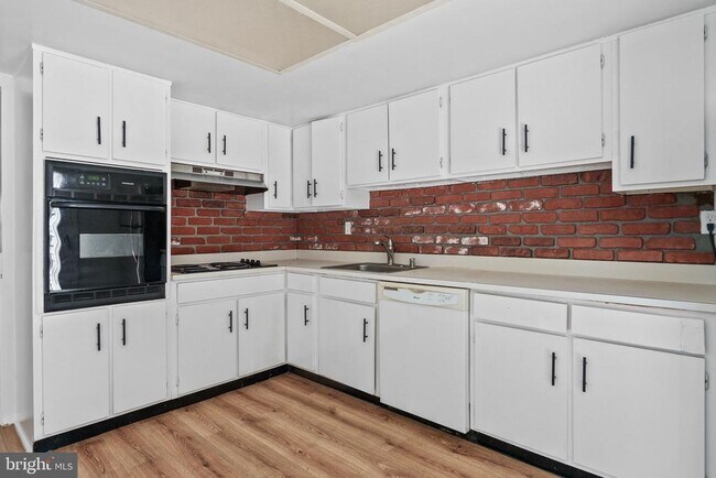 Foto del edificio - 3617 Morningside Ln
