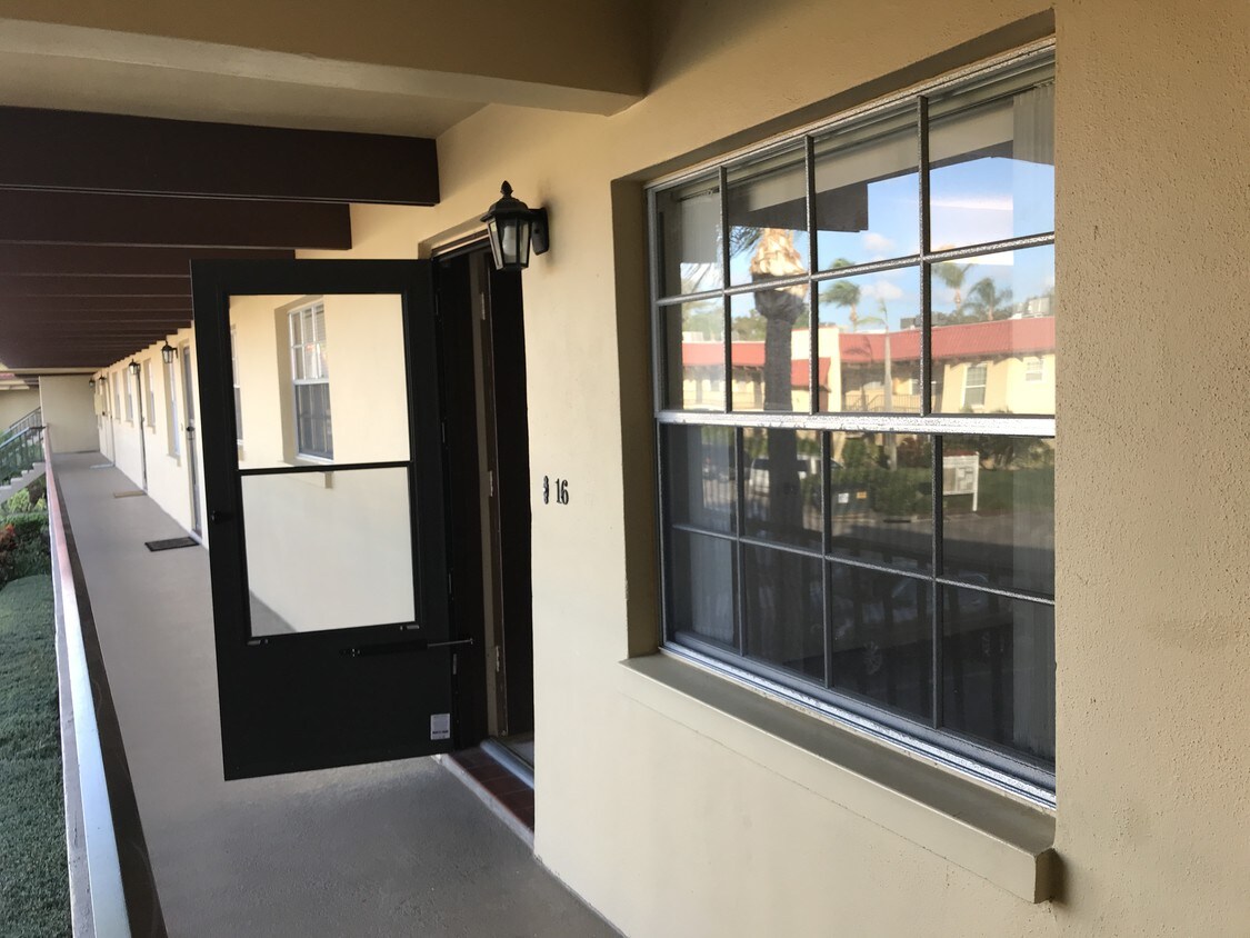 1845 S Highland Ave Unit 10 16 Clearwater Fl 33756 Condo For